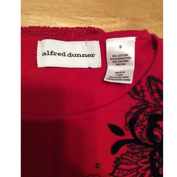 Alfred Dunner RED Black Floral details SWEATER S - Picture 7 of 7